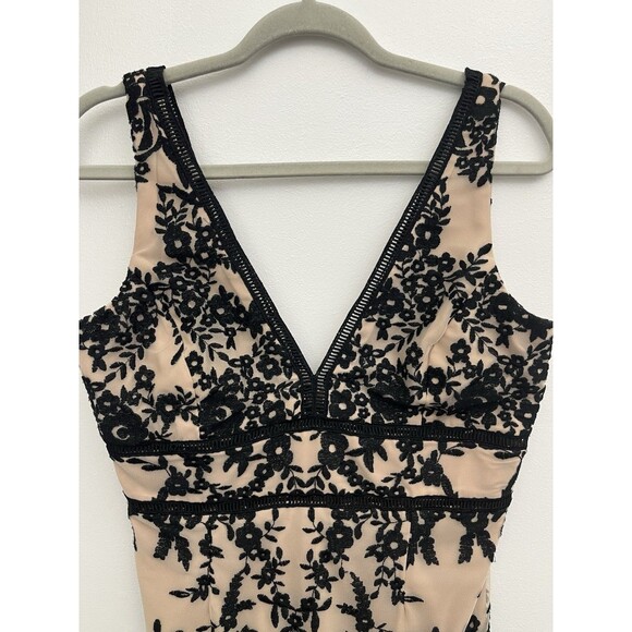 BARDOT Women’s Pencil Dress black / cream lace/ EMBROIDERED Size 8/M Zipper Back - Picture 10 of 15